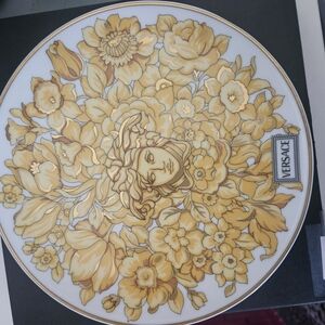 Versace Gold Floral Medusa Rhapsody Plate